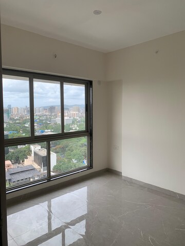 Room in 1 BHK Apartment at Ajmera Boulevard, Malad West – for Rent