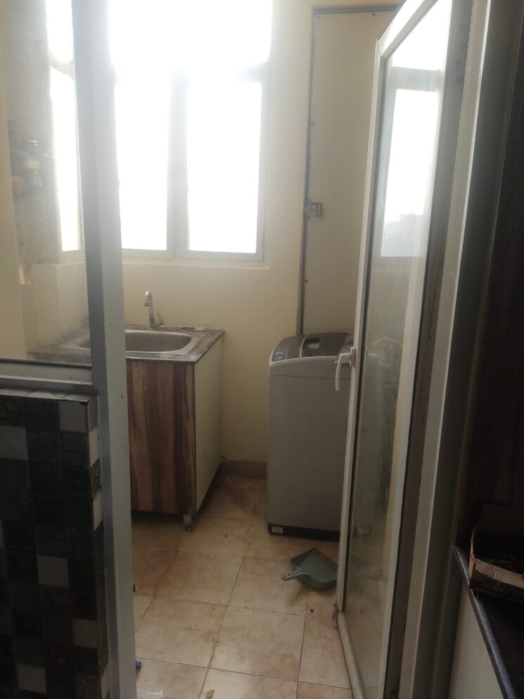 Bathroom, civitech-stadia 3.5 Bedroom 1750 Sq.Ft. Apartment In Sector 79 Noida 8912881