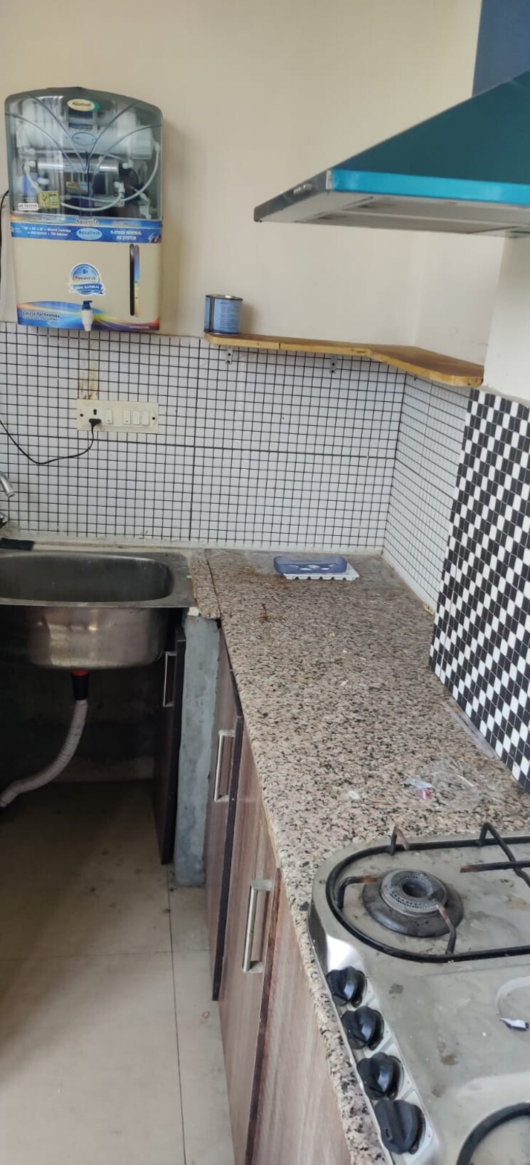 Kitchen, dhakoli 1 Bedroom 900 Sq.Ft. Apartment In Dhakoli Zirakpur 8912798