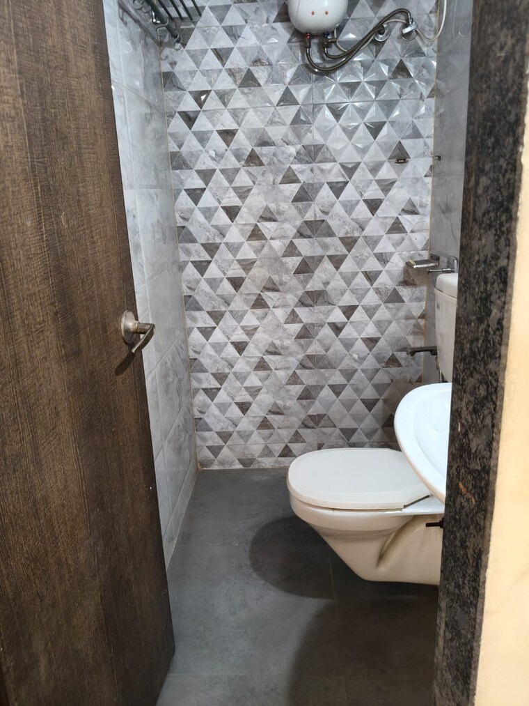 Bathroom, ishwar-bliss 2 Bedroom 1150 Sq.Ft. Apartment In Nerul Navi Mumbai 8912863