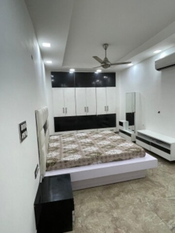 4 BHK Builder Floor For Rent in DLF Atria, Dlf Phase ii