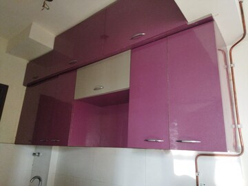 Furnished Amenities in Studio Apartment at Squarefeet Joy square, Kasarvadavali – for Sale