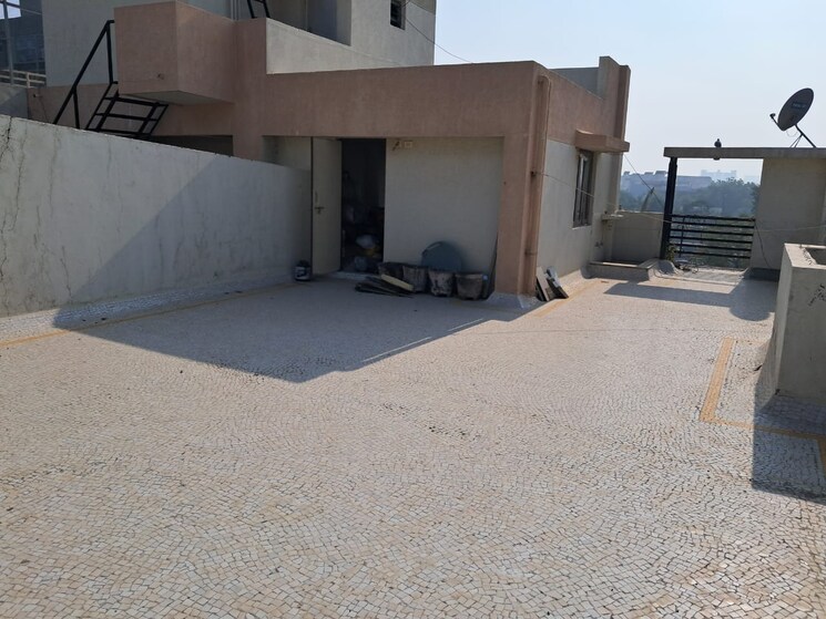 Terrace, science city 3 Bedroom 240 Sq.Yd. Penthouse In Science City Ahmedabad 8912885