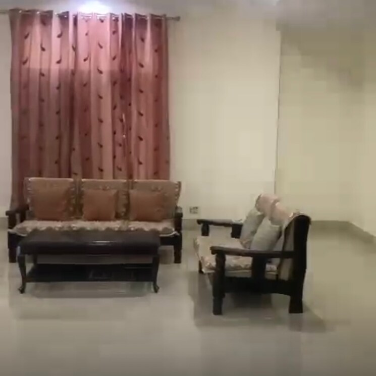 Living Room, super-mig 4 Bedroom 4500 Sq.Ft. Independent House In Sector 92 Noida 8912896
