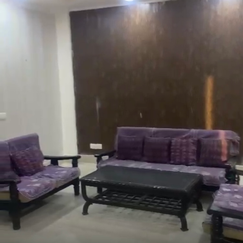 4 BHK + Pooja Room,Servant Room 4500 Sq.Ft. Independent House in Super MIG