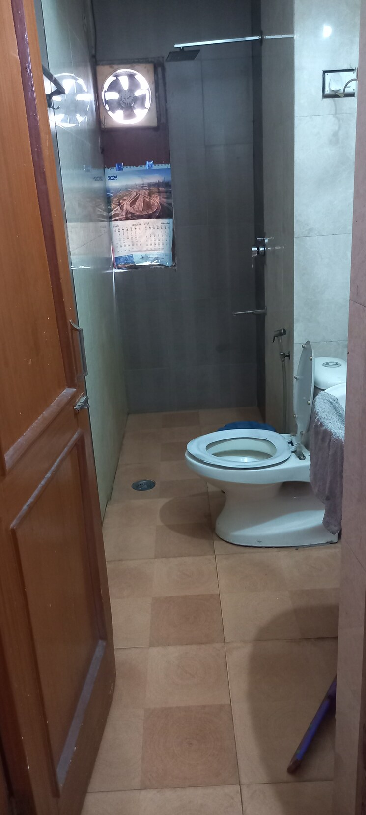Attached Bathroom, vidhi-apartment-ip-extension 2 Bedroom 950 Sq.Ft. Apartment In Ip Extension Delhi 8912912