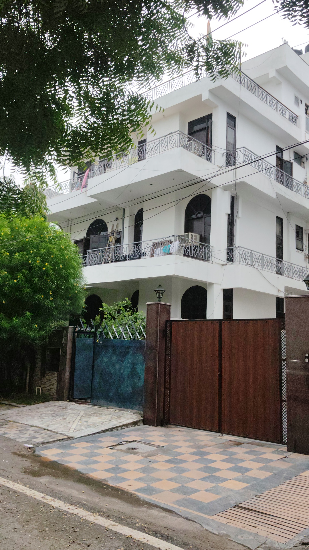 4 BHK + Study Room Independent House For Sale in Sector 12
