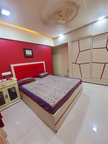 Bedroom in 2 BHK Apartment at K Raheja Interface Heights, Malad West – for Rent