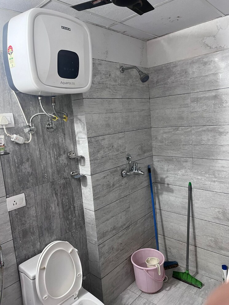 Bathroom, nirala-aspire 3 Bedroom 813 Sq.Ft. Apartment In Sector 16 Greater Noida Greater Noida 8912928