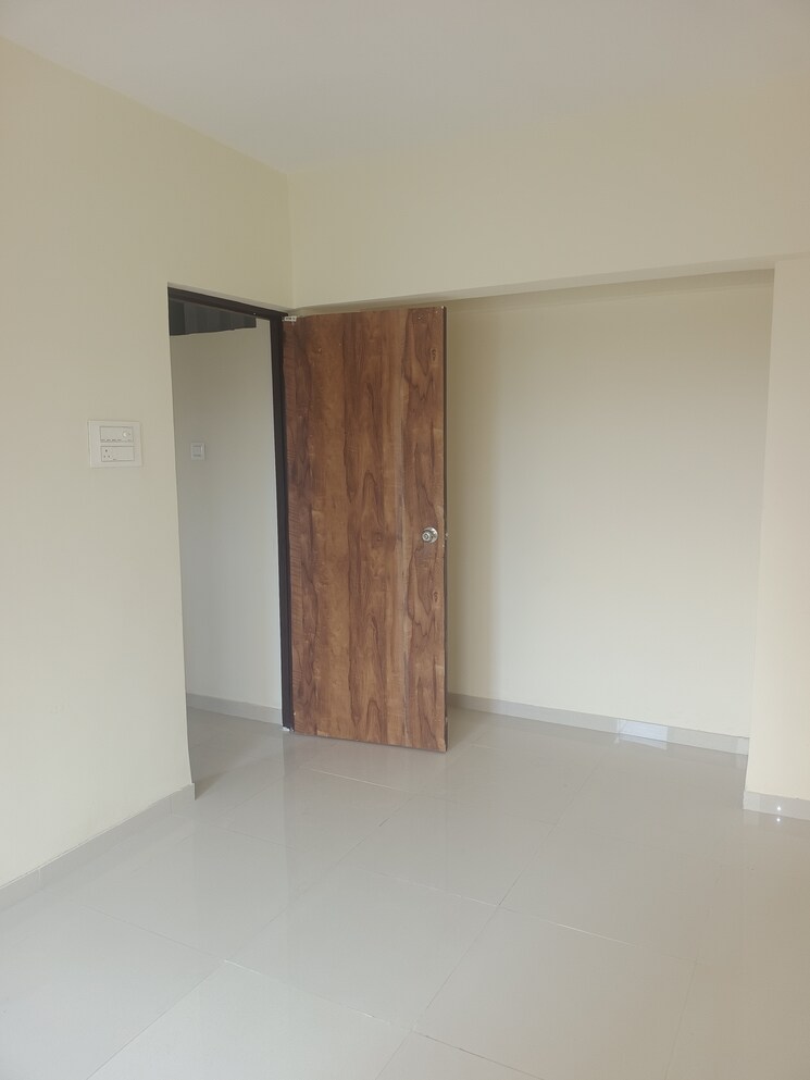 Room, seven-eleven-apna-ghar-phase-iii 1 RK 215 Sq.Ft. Apartment In Mira Road Thane 8912920