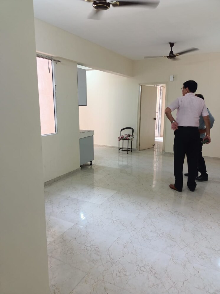 Room, mrg-the-balcony 2 Bedroom 725 Sq.Ft. Apartment In Sector 93 Gurgaon 8912939