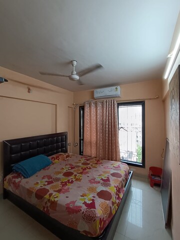 Bedroom in 2 BHK Apartment at Atul Blue Empire, Kandivali West – for Rent