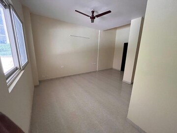 3 BHK Apartment For Rent in Amrapali Crystal Homes, Sector 76