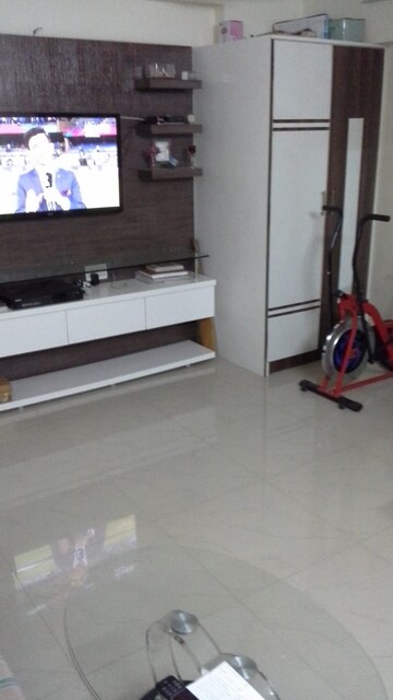 2 BHK Apartment For Rent in Janem Harsh Niketan, Dahisar East