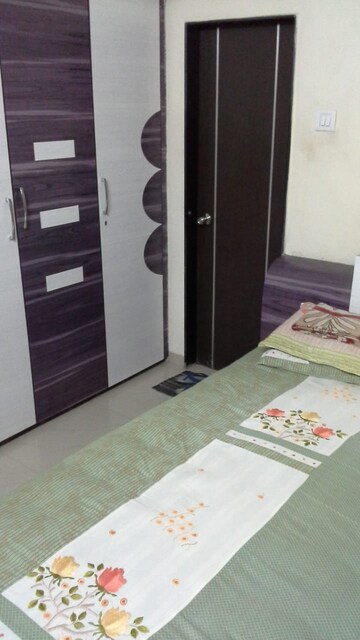 Bedroom in 2 BHK Apartment at Janem Harsh Niketan, Dahisar East – for Rent