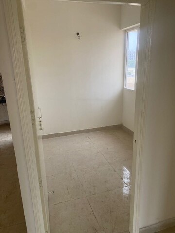 Bathroom in 2.5 BHK Apartment at Signature Global Golf Greens, Sector 79 – for Rent