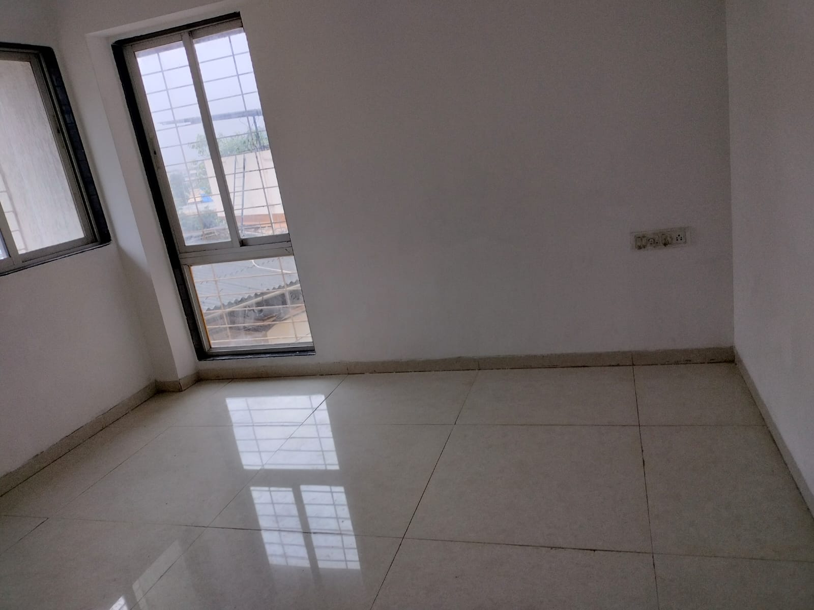 3 BHK + Extra Room Apartment For Rent in Omkar Shubhangi