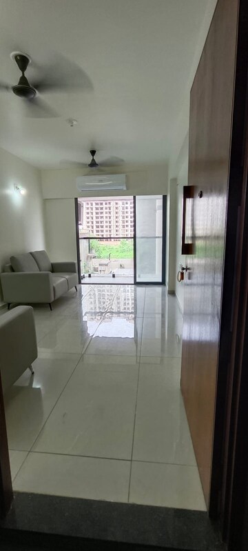 Living Room in 3 BHK Apartment at Shela – for Rent