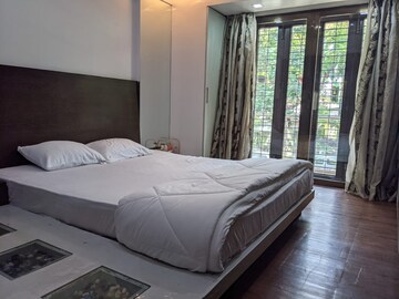 Bedroom in 2 BHK Apartment at Avon Classic, Borivali East – for Sale