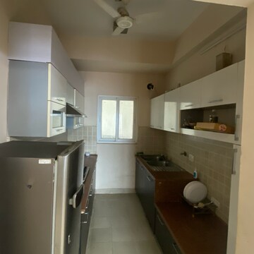 Kitchen in 2.5 BHK Apartment at Mahagun Moderne, Sector 78 – for Rent