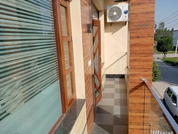 Bathroom in 3 BHK Apartment at Sunshine Enclave, Vip Road – for Rent