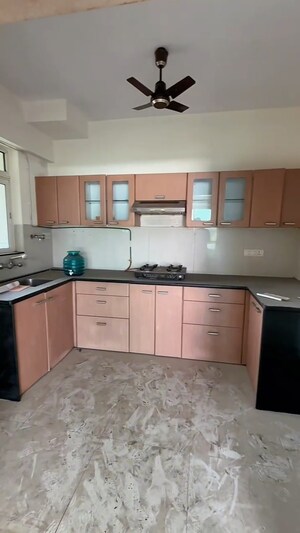 Kitchen in 3 BHK Apartment at Hiranandani Meadows, Manpada – for Sale