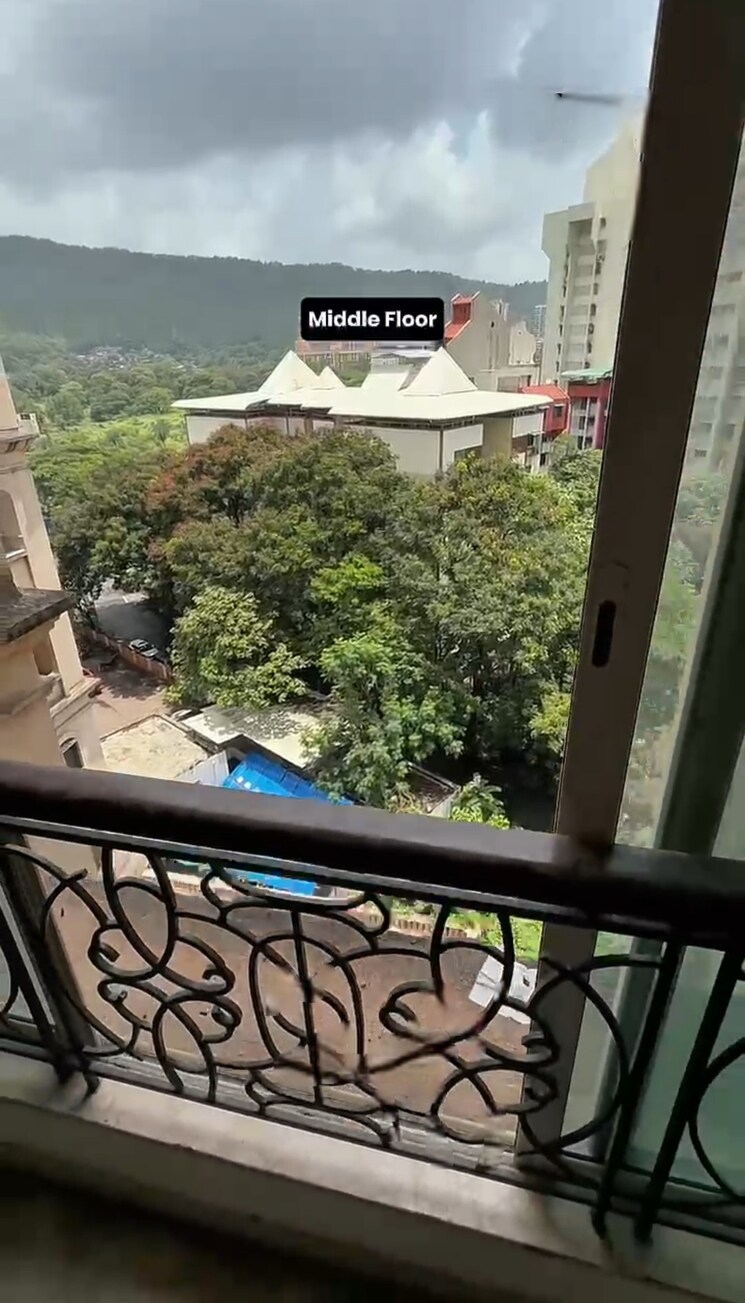 Balcony, hiranandani-meadows 3 Bedroom 1150 Sq.Ft. Apartment In Manpada Thane 8913068