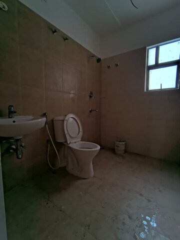 Bathroom in 3 BHK Apartment at DTC Southern Heights, Joka – for Rent