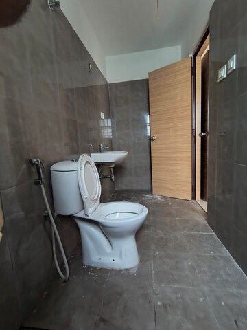 Bathroom in 3 BHK Apartment at DTC Southern Heights, Joka – for Rent