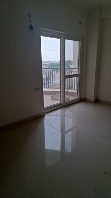 3 BHK Apartment For Rent in Jankipuram Extension