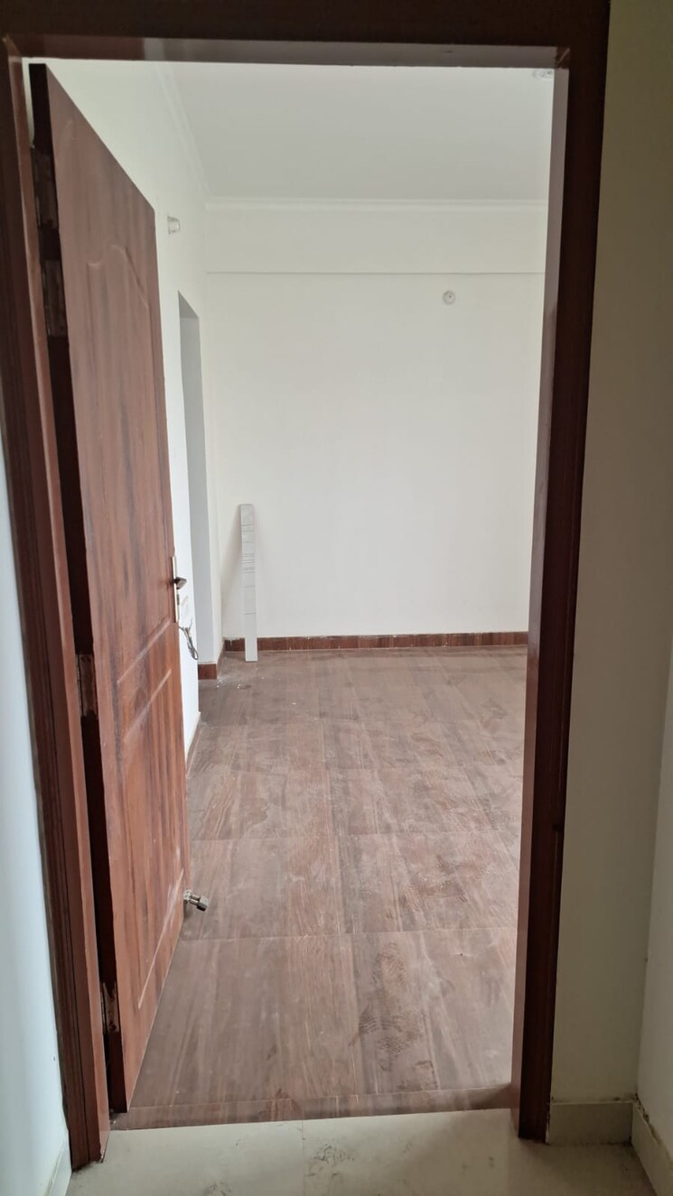 Room, jankipuram extension 3 Bedroom 1500 Sq.Ft. Apartment In Jankipuram Extension Lucknow 8913093