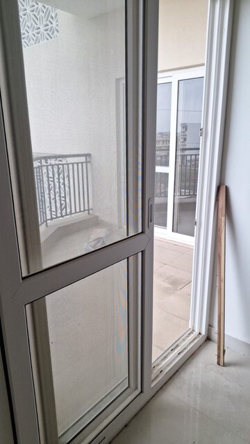 Balcony in 3 BHK Apartment at Jankipuram Extension – for Rent
