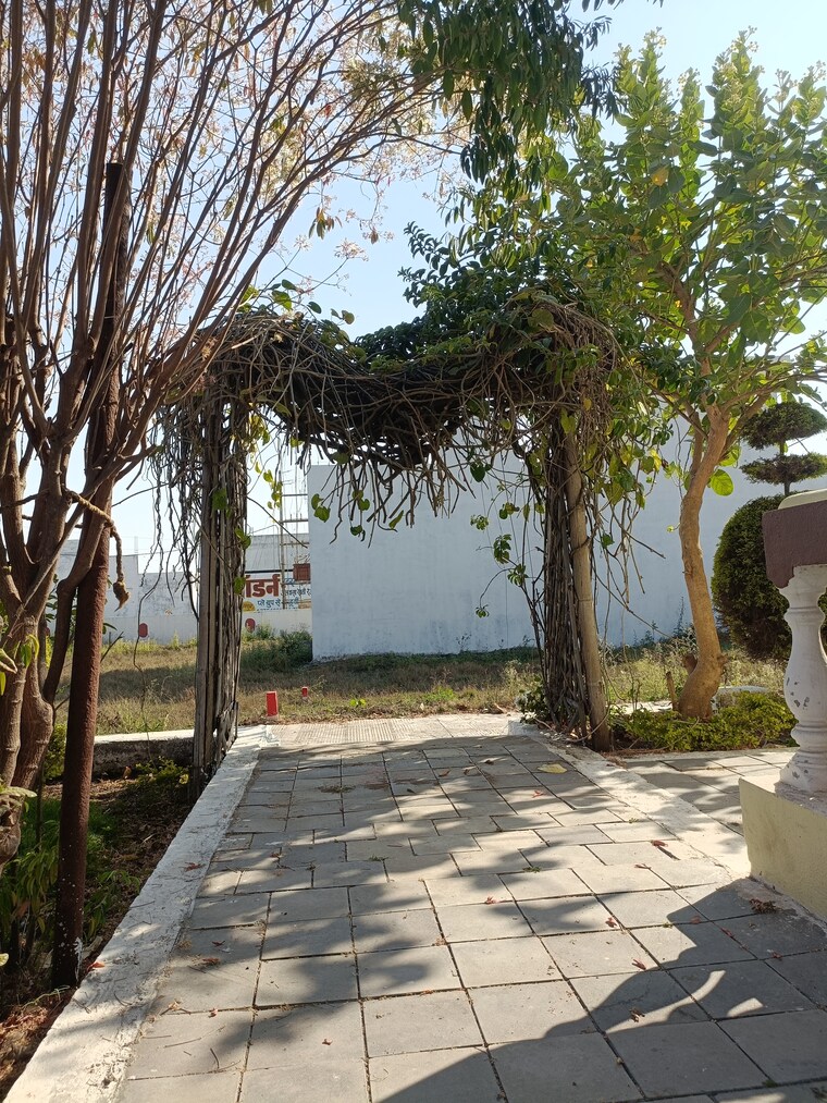 Garden, ringnodiya  1050 Sq.Ft. Plot In Ringnodiya Indore 8913129