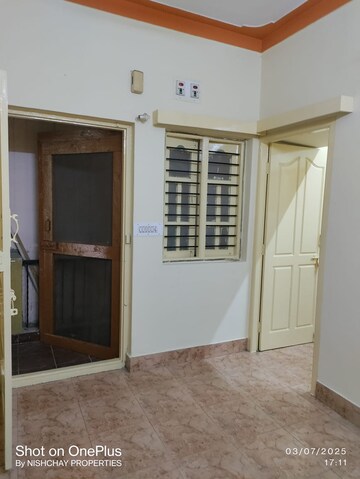 Living Room in 1 BHK Independent House at Kammanahalli – for Rent