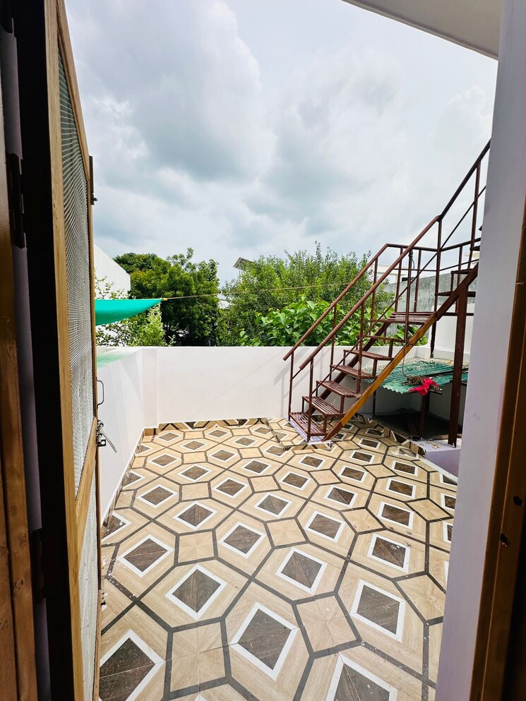 Balcony, jankipuram 2 Bedroom 1300 Sq.Ft. Independent House In Jankipuram Lucknow 8913132