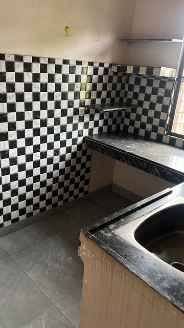 Kitchen in 2 BHK Independent House at Mahanagar – for Rent