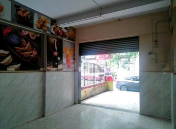  Shop For Rent in Fourteen Star Apartments, Goregaon West
