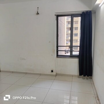 Room in 2 BHK Apartment at Shela – for Rent