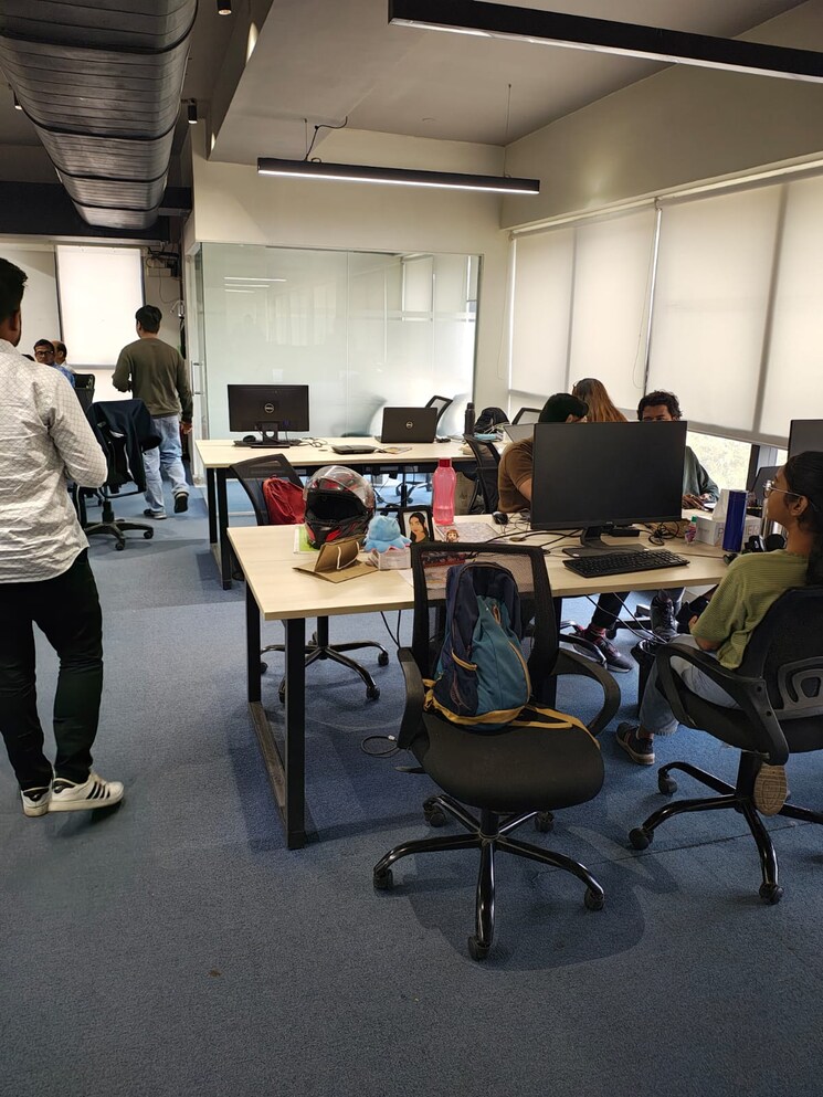 Team Area, crescent-solitaire Commercial Office Space 6000 Sq.Ft. In Sakinaka Mumbai 8913222