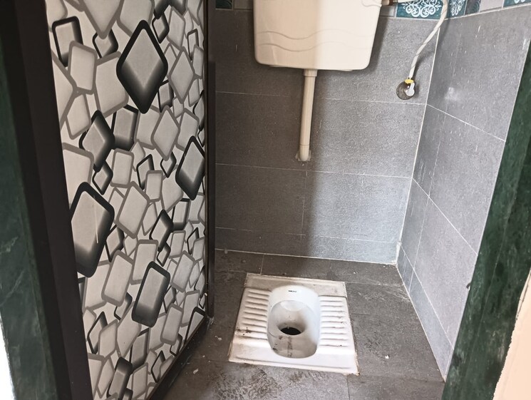 Bathroom, karanjade 1 Bedroom 600 Sq.Ft. Apartment In Karanjade Navi Mumbai 8913208