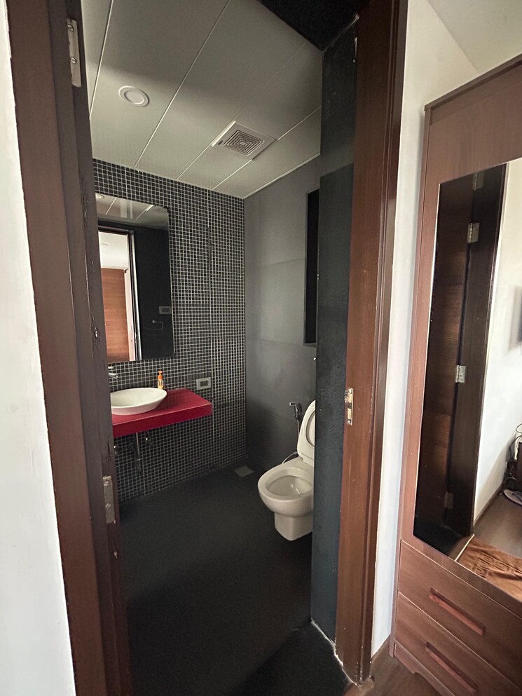 Living Room, naiknavare-eminence-saga 3 Bedroom 2000 Sq.Ft. Apartment In Viman Nagar Pune 8913223