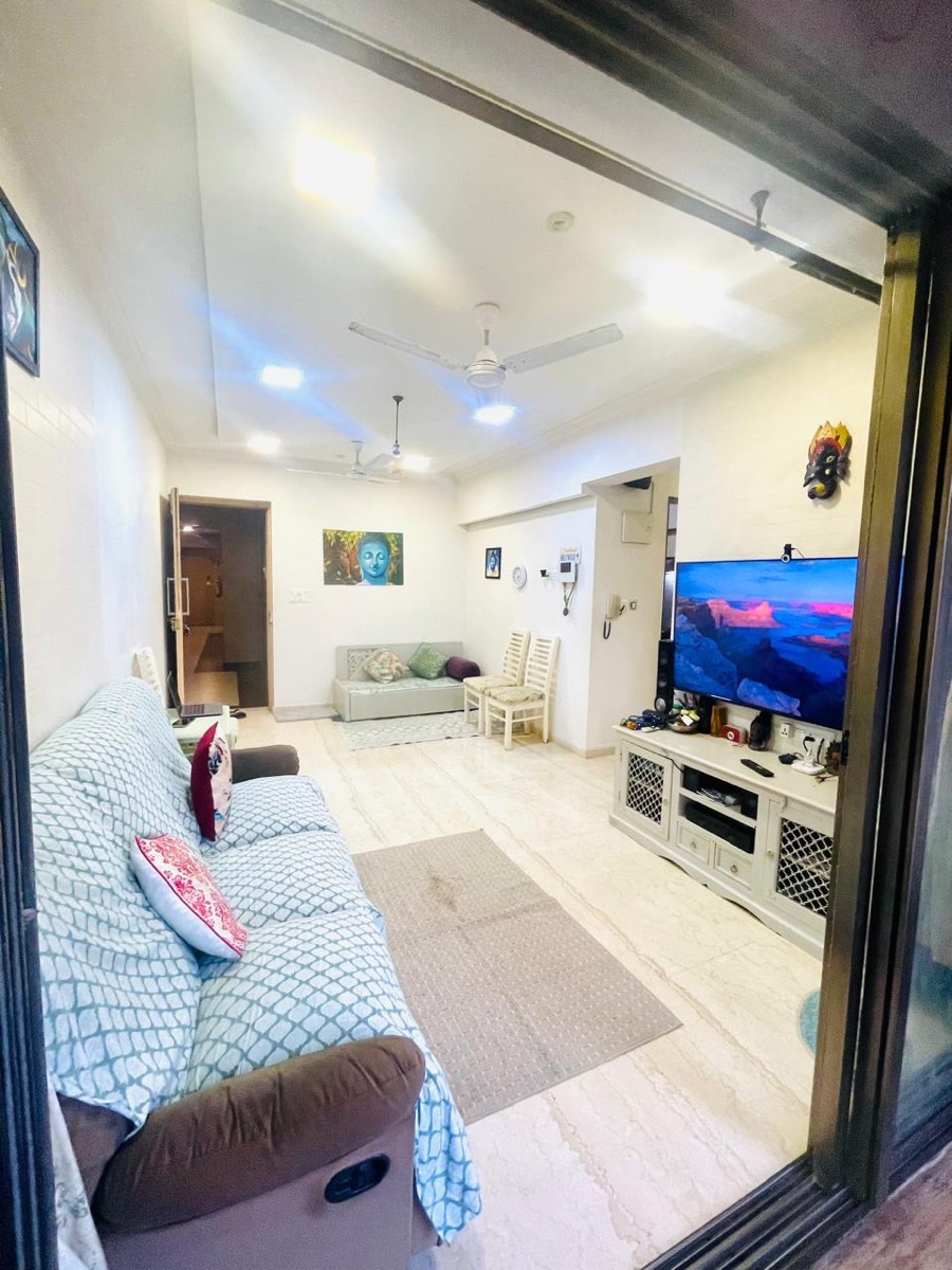 2 BHK Apartment For Sale in Rustomjee Mahalaxmi Tower