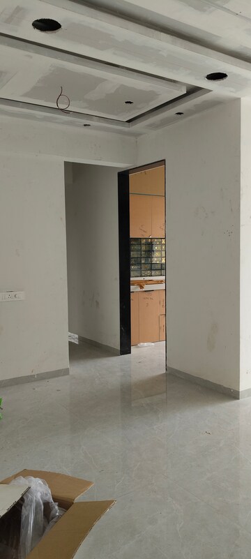 Room in 3 BHK Apartment at Seawoods Sector 40 – for Rent