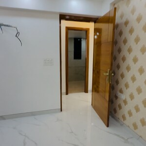 Room in 3 BHK Apartment at Sector 9 Dwarka – for Sale