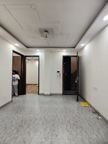 Building Lobby in 2 BHK Builder Floor at Govindpuri – for Rent