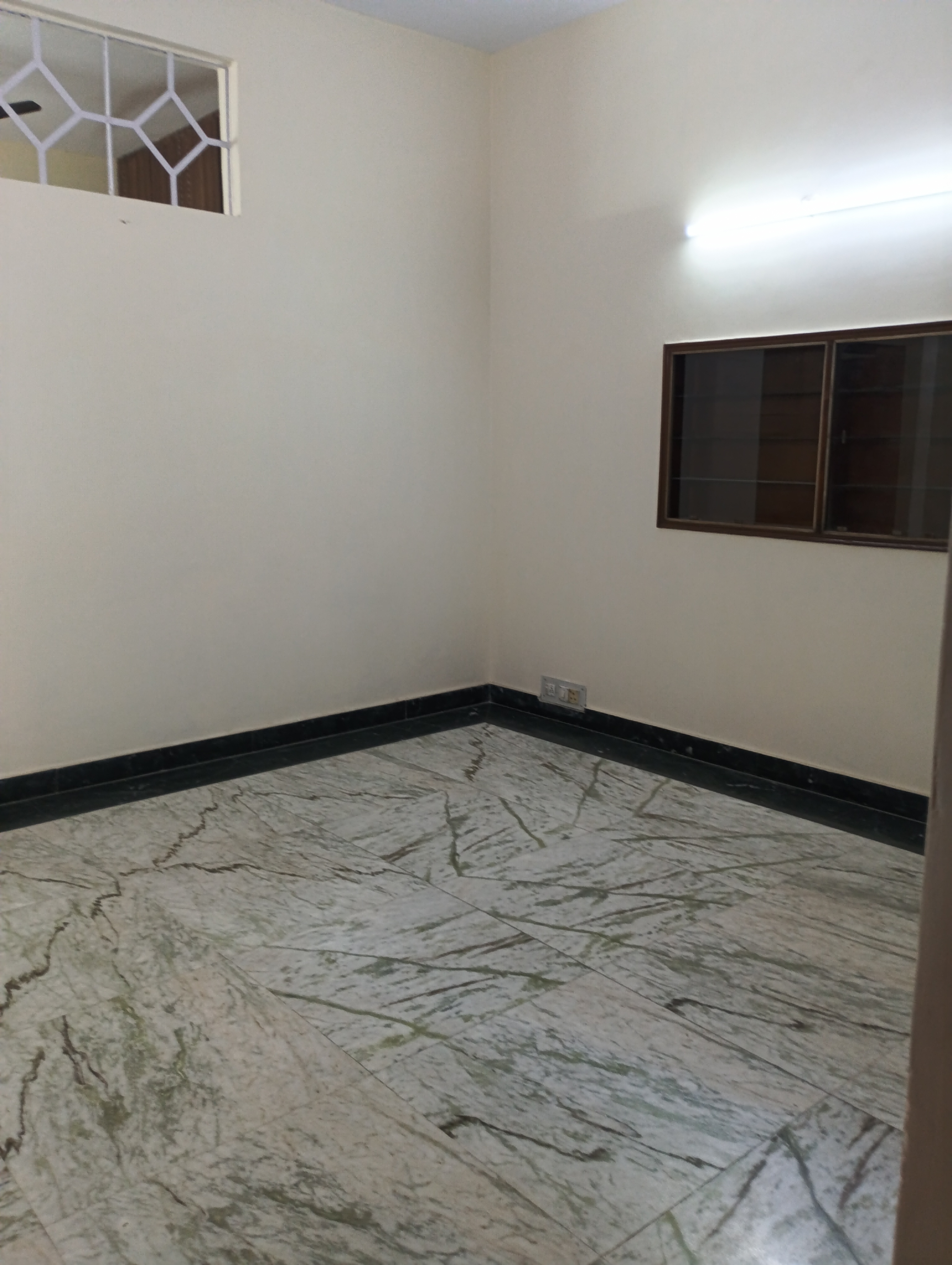 2 BHK Builder Floor For Rent in Lajpat Nagar I