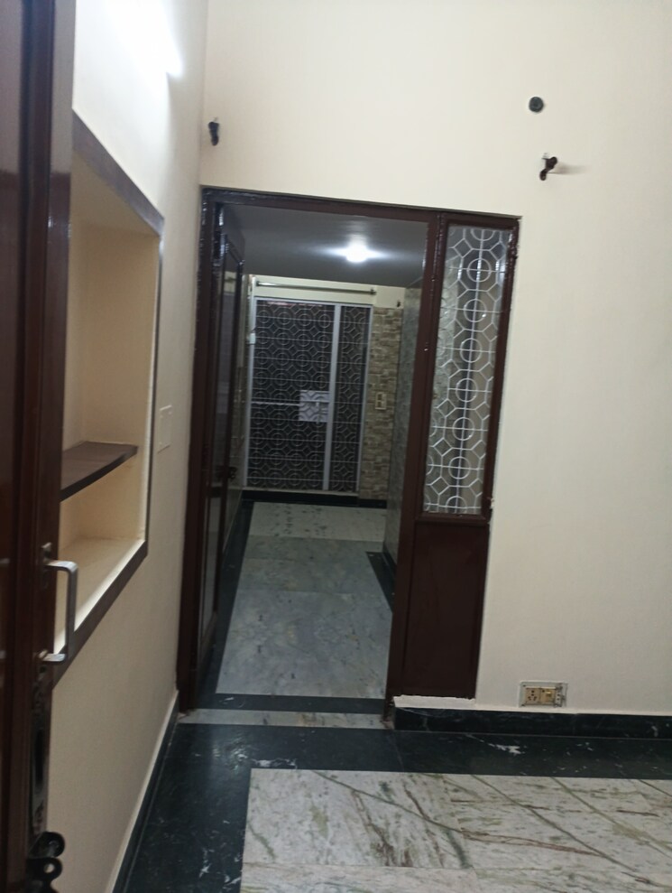 Living Room, lajpat nagar i 2 Bedroom 900 Sq.Ft. Builder Floor In Lajpat Nagar I Delhi 8913297