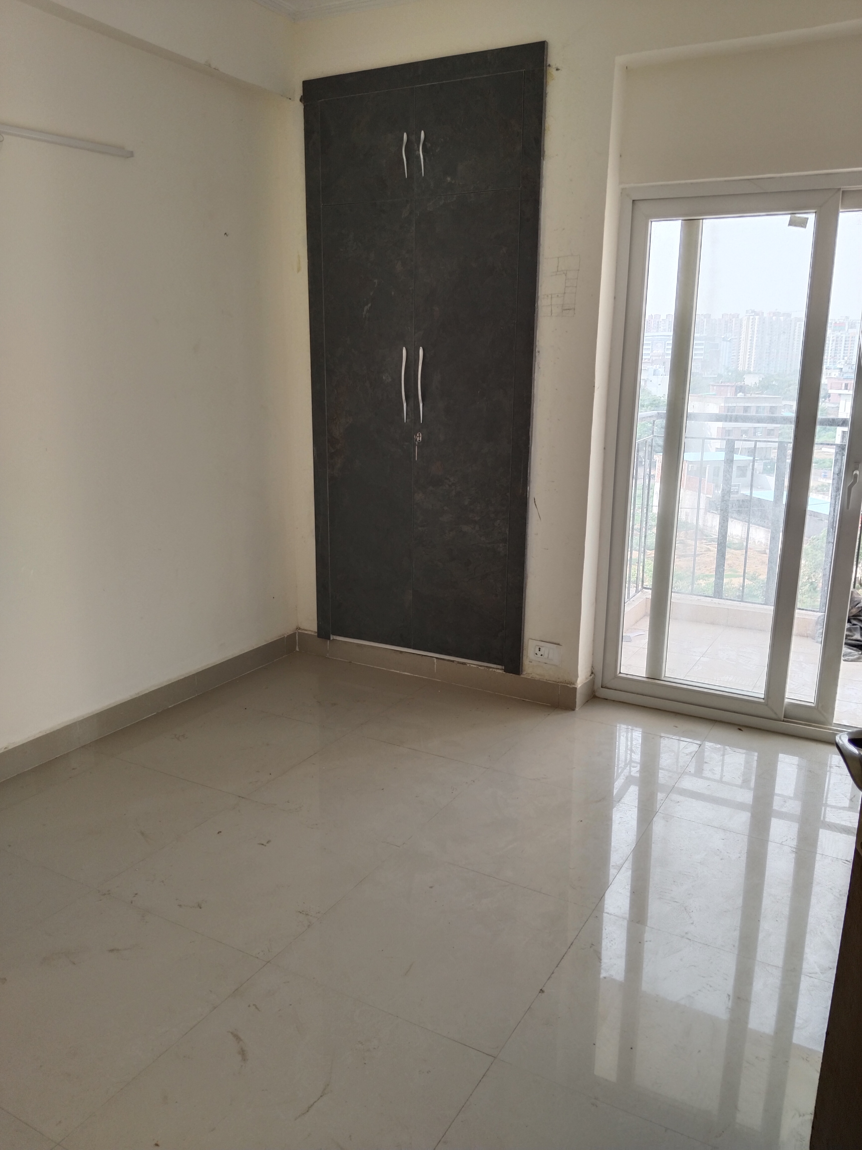 3 BHK + Extra Room Apartment For Rent in Amrapali Terrace Homes