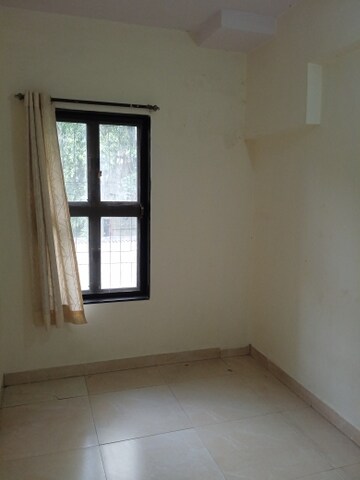 Bedroom in 1 BHK Apartment at Andheri West – for Rent