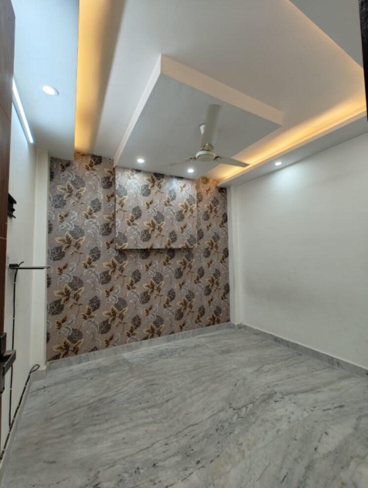 Balcony, govindpuri 2 Bedroom 550 Sq.Ft. Builder Floor In Govindpuri Delhi 8913355